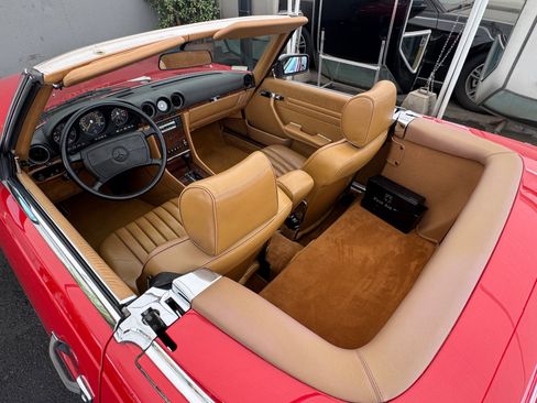 Used 1989 Mercedes-Benz 560 SL image 40