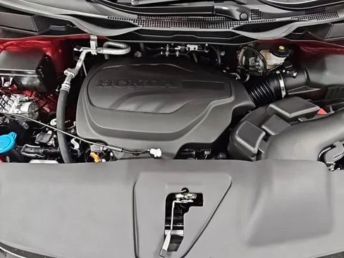 New 2026 Honda Odyssey Touring image 8