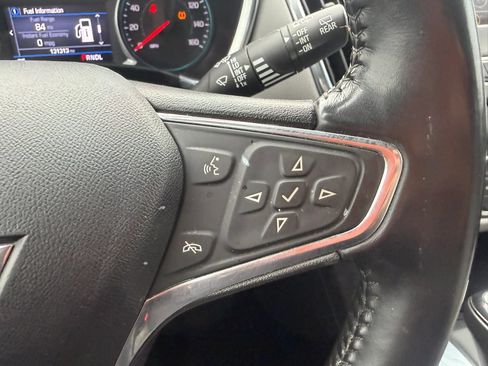 Used 2019 Chevrolet Equinox LT w/ Driver Convenience Package FWD image 21