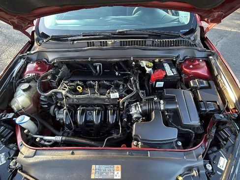 Used 2013 Ford Fusion SE FWD image 18
