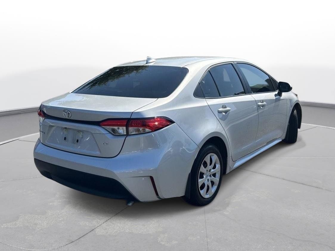 Used 2026 Toyota Corolla LE FWD image 48