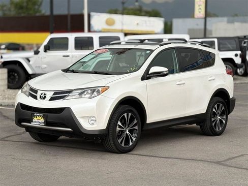 Used 2015 Toyota RAV4 Limited w/ Technology Package AWD/4WD image 3