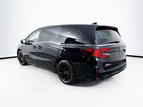 Used 2023 Honda Odyssey Sport image 6