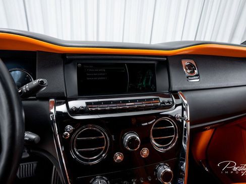 Used 2021 Rolls-Royce Cullinan image 31