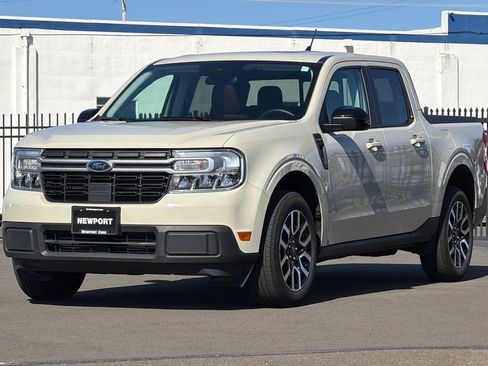 Certified 2024 Ford Maverick Lariat AWD/4WD image 7