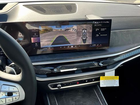 Used 2026 BMW X7 xDrive40i image 6