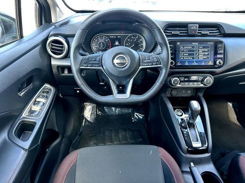 Used 2024 Nissan Versa SR image 21