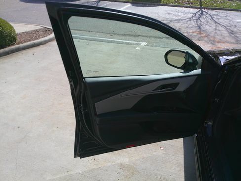 Used 2025 Toyota Camry SE image 21