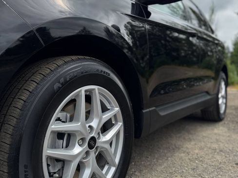 Used 2024 Ford Edge SEL AWD/4WD image 37