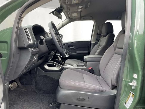 Used 2023 Nissan Frontier SV w/ SV Convenience Package AWD/4WD image 15