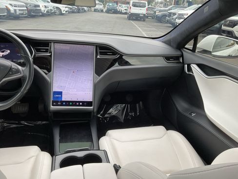 Used 2018 Tesla Model S 75D AWD/4WD image 15