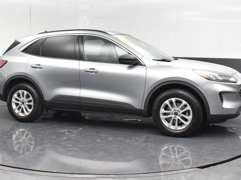 Used 2022 Ford Escape SE w/ Convenience Package AWD/4WD image 8