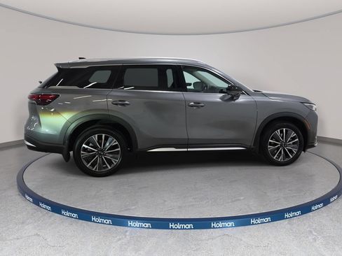 Certified 2026 INFINITI QX60 Luxe w/ Cargo Package AWD/4WD image 4