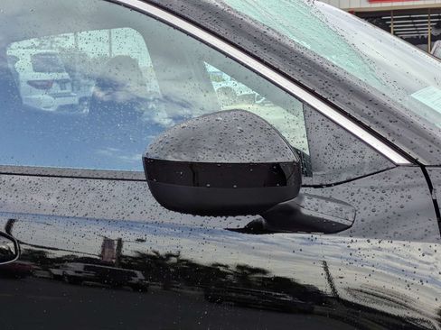Used 2026 Nissan Kicks SV FWD image 12