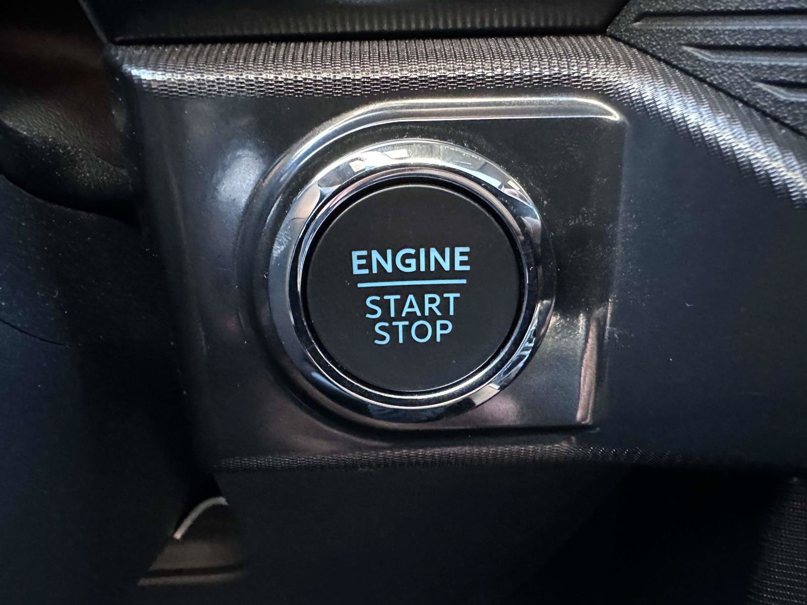 Used 2025 Ford F150 Raptor w/ Equipment Group 803A Raptor R AWD/4WD image 22