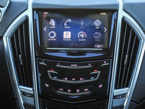 Used 2014 Cadillac SRX Luxury image 14