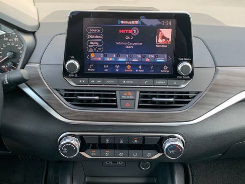 New 2026 Nissan Altima 2.5 SV w/ SV Special Edition Package FWD image 12