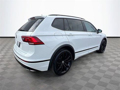 Used 2021 Volkswagen Tiguan SE R-Line image 7