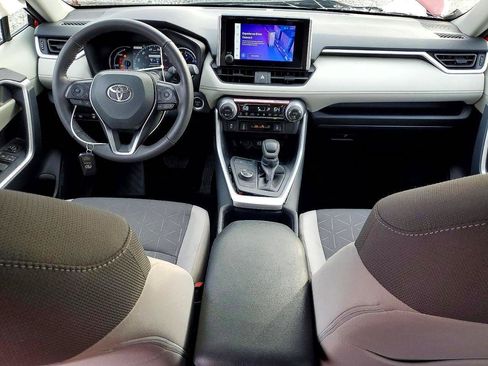 Used 2024 Toyota RAV4 XLE w/ Convenience Package AWD/4WD image 7