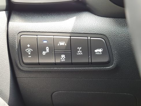 Used 2021 Hyundai Tucson Limited AWD/4WD image 14