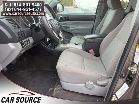 Used 2015 Toyota Tacoma Base w/ SR5 Package image 11