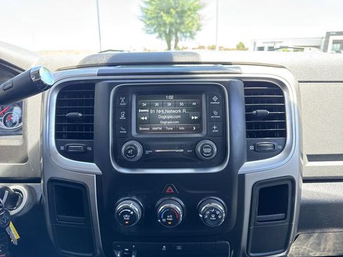 Used 2014 RAM 2500 SLT RWD image 12