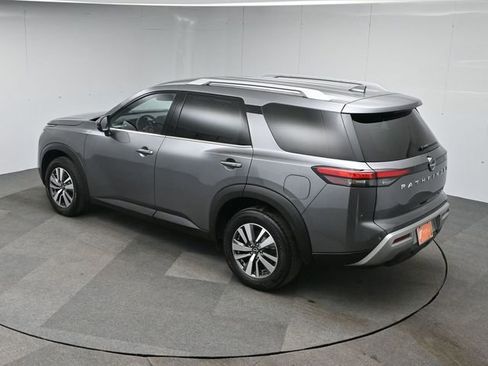 Used 2022 Nissan Pathfinder SL image 47