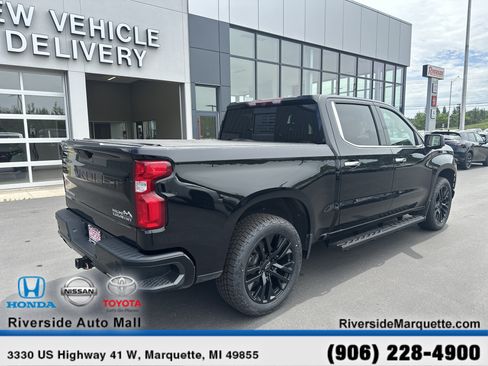 Used 2021 Chevrolet Silverado 1500 High Country AWD/4WD image 9