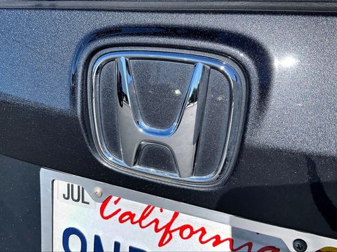 Used 2025 Honda CR-V Sport-L image 30