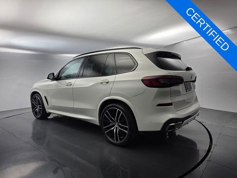 Certified 2023 BMW X5 xDrive40i w/ M Sport Package AWD/4WD image 6