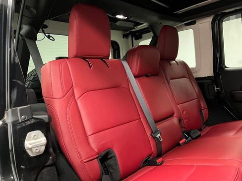 Used 2024 Jeep Wrangler Unlimited Rubicon 392 AWD/4WD image 53