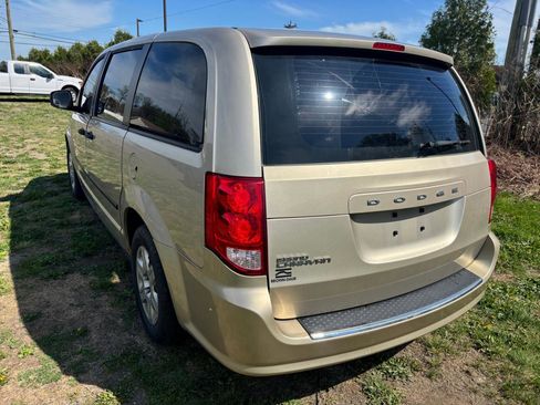 Used 2012 Dodge Grand Caravan American Value Package image 7