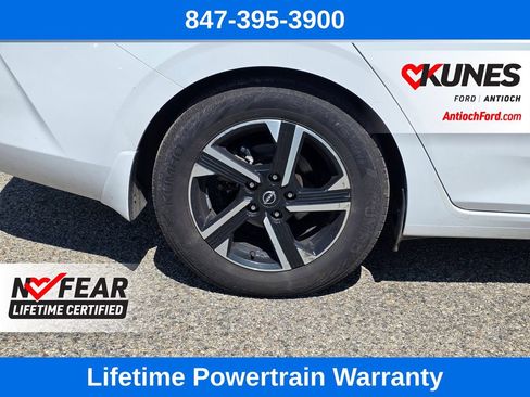 Used 2024 Nissan Sentra SV FWD image 10