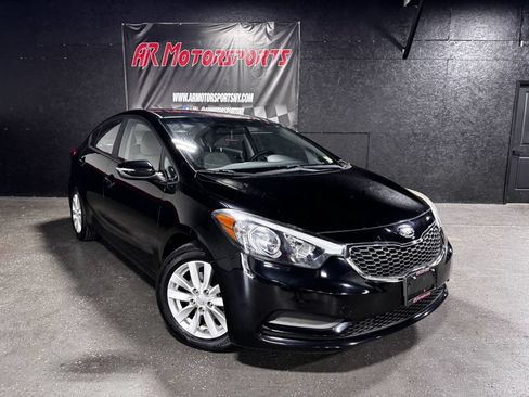 Used 2016 Kia Forte LX w/ LX Popular Plus Package FWD image 7