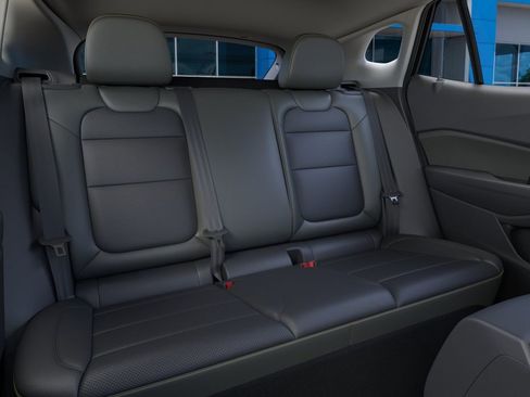 New 2026 Chevrolet Trax ACTIV FWD image 17