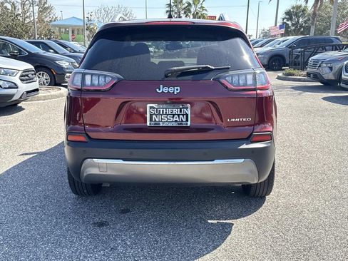 Used 2019 Jeep Cherokee Limited image 5