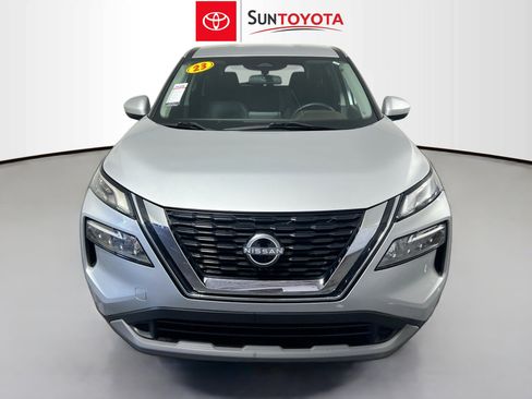 Used 2023 Nissan Rogue SV FWD image 10