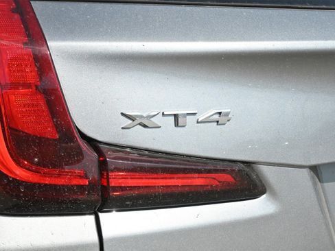 New 2025 Cadillac XT4 Premium Luxury image 22