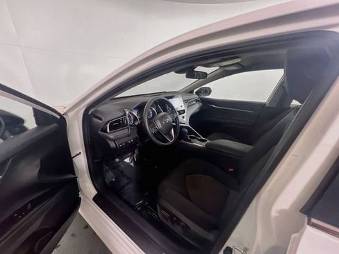 Used 2024 Toyota Camry LE FWD image 17