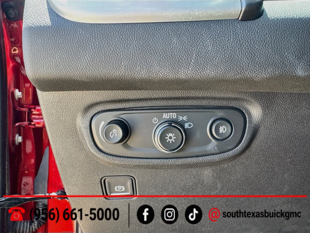 Used 2023 GMC Terrain SLT FWD image 19