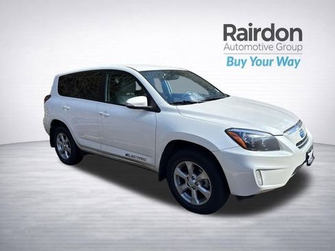 Used 2014 Toyota RAV4 EV image 1