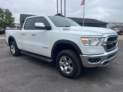 Used 2020 RAM 1500 Big Horn AWD/4WD image 3