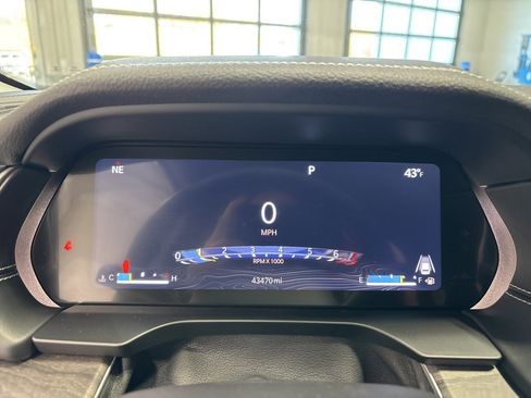 Used 2023 Jeep Grand Cherokee Limited w/ Trailer Tow Package image 11