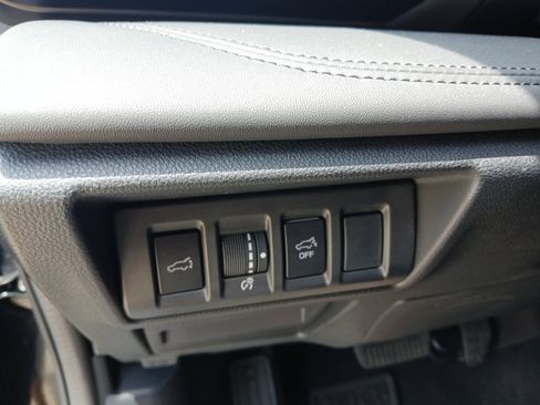 Used 2025 Subaru Outback Wilderness AWD/4WD image 12