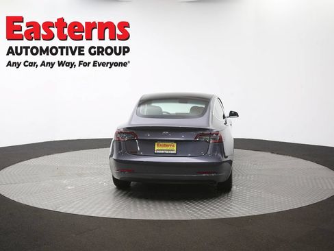 Used 2020 Tesla Model 3 Standard Range Plus RWD image 32