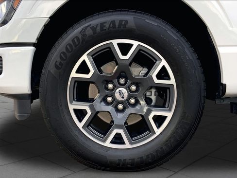 Used 2024 Ford F150 STX RWD image 11