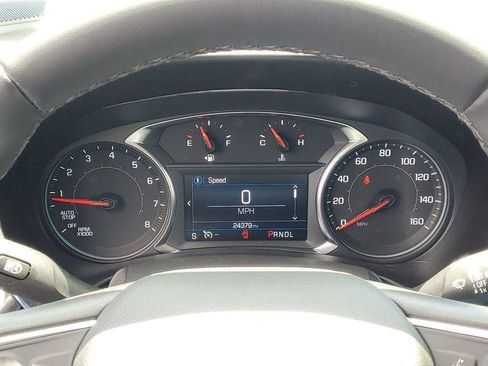 Used 2024 Chevrolet Equinox LT FWD image 12
