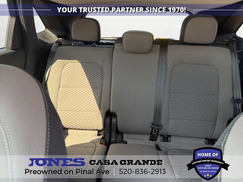 Used 2021 Ford Escape SE FWD image 13