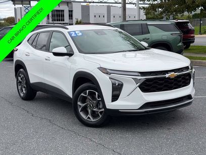 Certified 2025 Chevrolet Trax LT