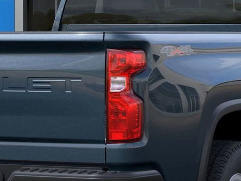 New 2026 Chevrolet Silverado 2500 W/T image 11